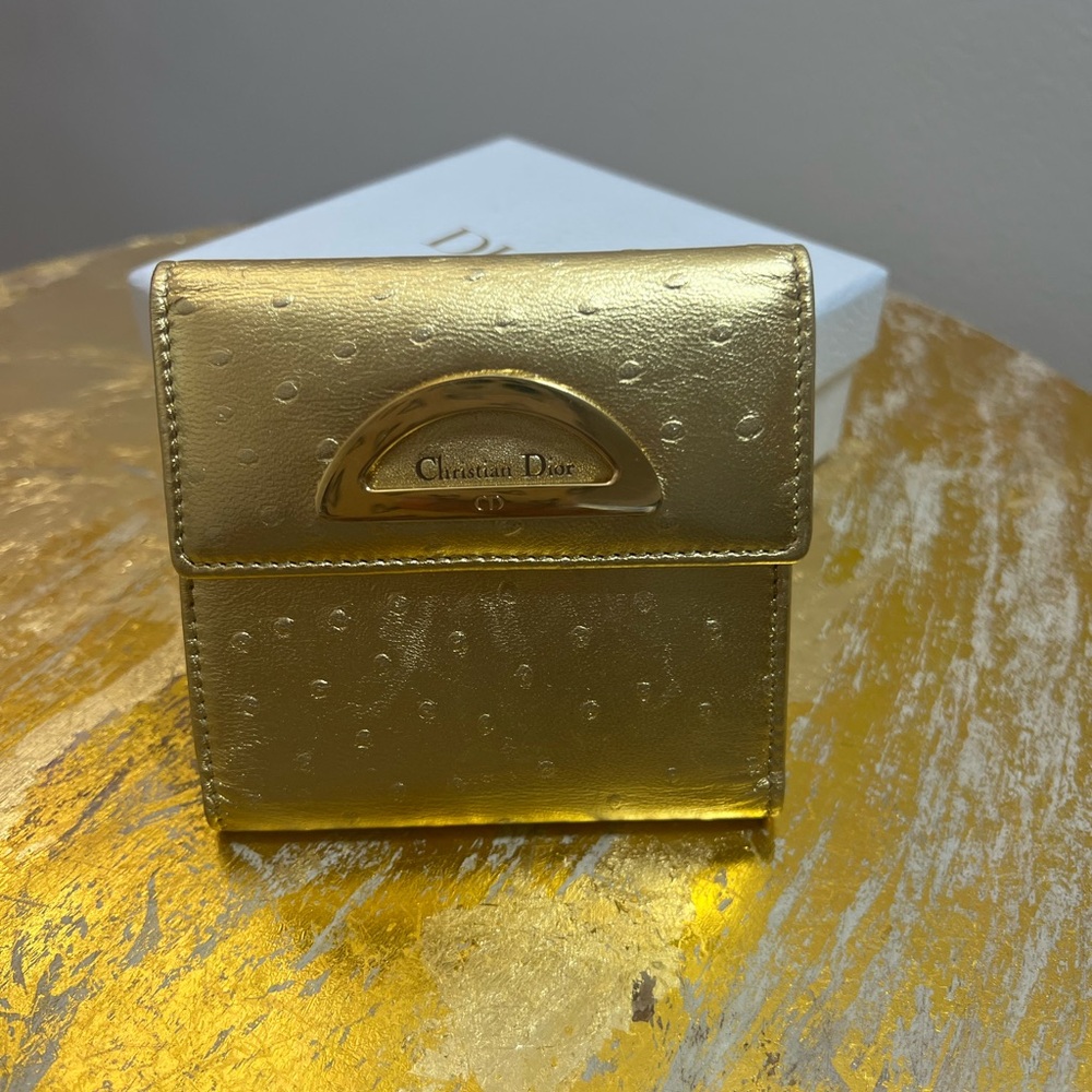 💛EUC💛 Christian Dior Compact Wallet - Gold Vintage Ostrich Embossed - Picture 10 of 11